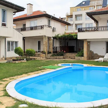Dom wakacyjny Villas Bilyana Rawda