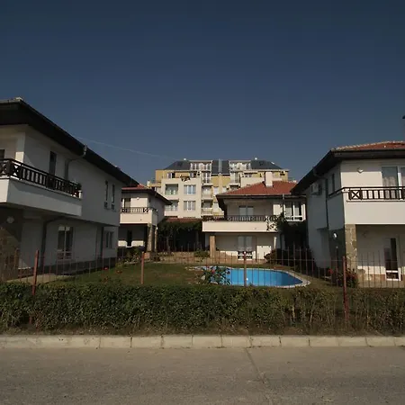 Villas Bilyana *